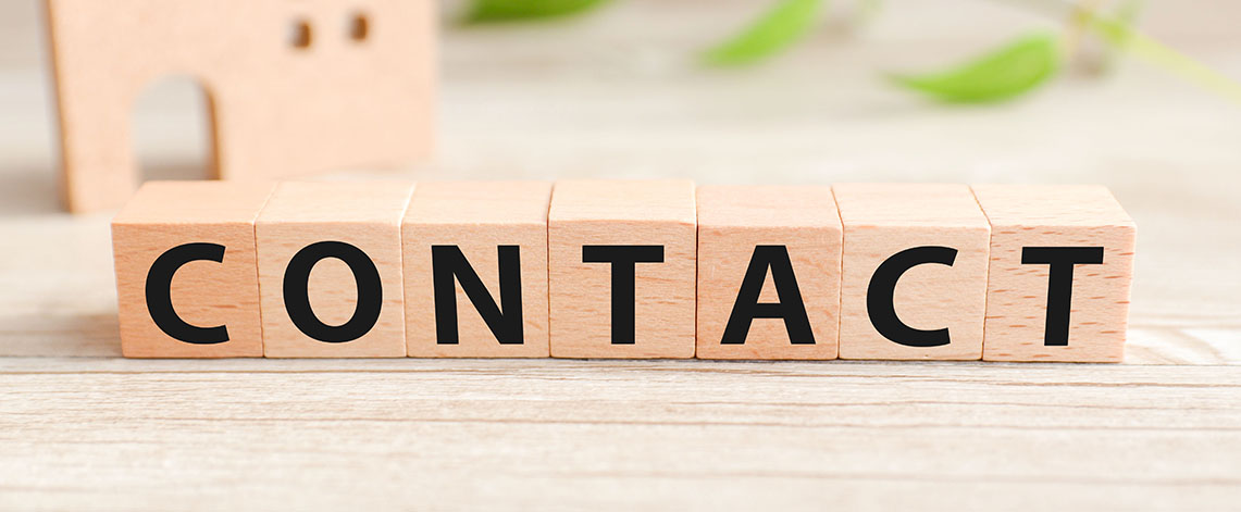 Modern living room with stylish furniture.